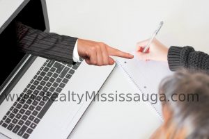 Read more about the article Start a Tutorial Class for Aspiring Real Estate Professionals in Mississauga